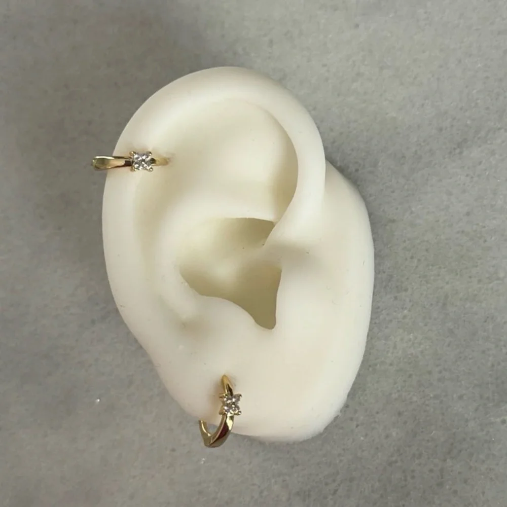 Gold Crystal Flower Huggie Hoop Earrings Brand New - Picture 5 of 6